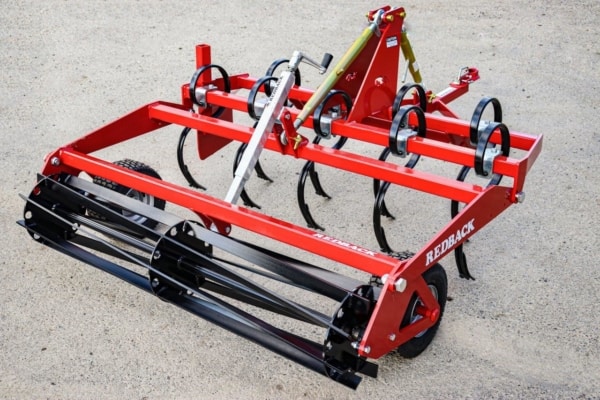 Redback Groomer without optional packer bars